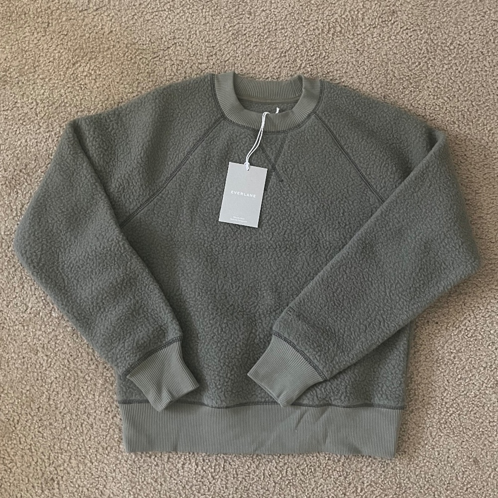 NWT Everlane Green Sherpa Sweatshirt